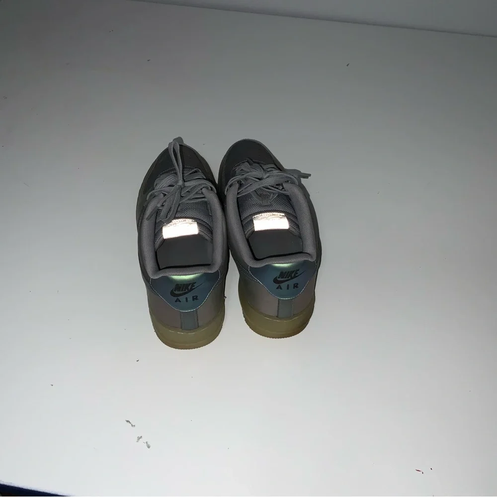 Nike Gray and Blue Athletic Shoes - Picture 3 of 5